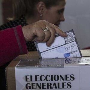 bolivyada devlet baskanligi secimi ikinci tura kaldi NP4c9hip