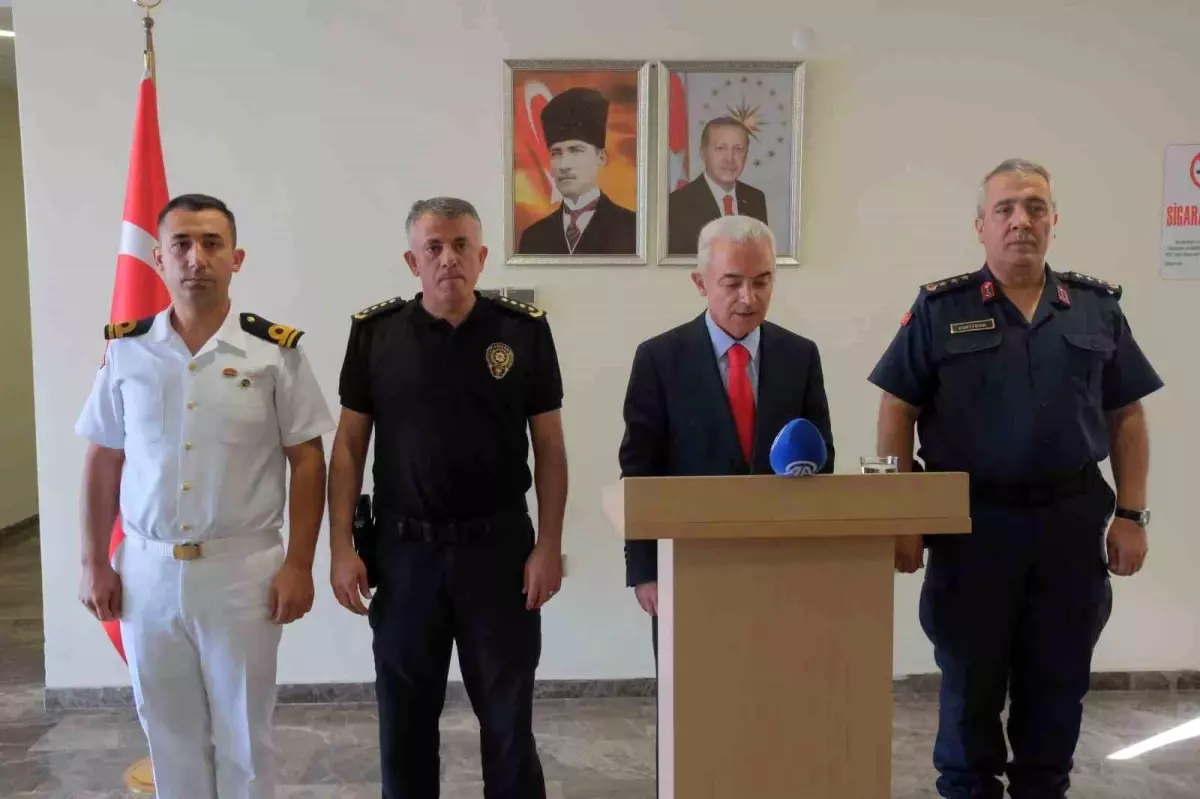 kirklarelinde duzensiz gocle mucadele yyzCEbdH