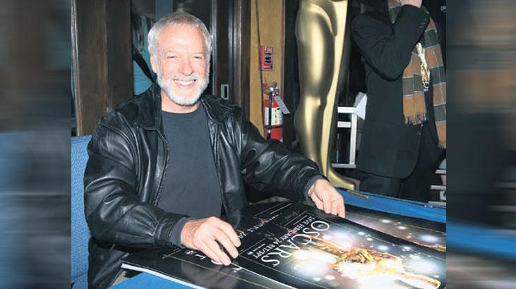 afislerin ustasindan veda OXDrRT5R.jpg