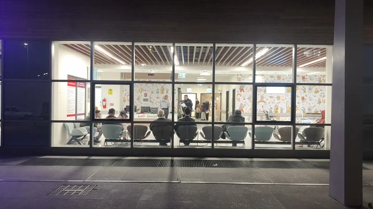 kutahyada gida zehirlenmesi suphesi 3qL8R69Q.jpg