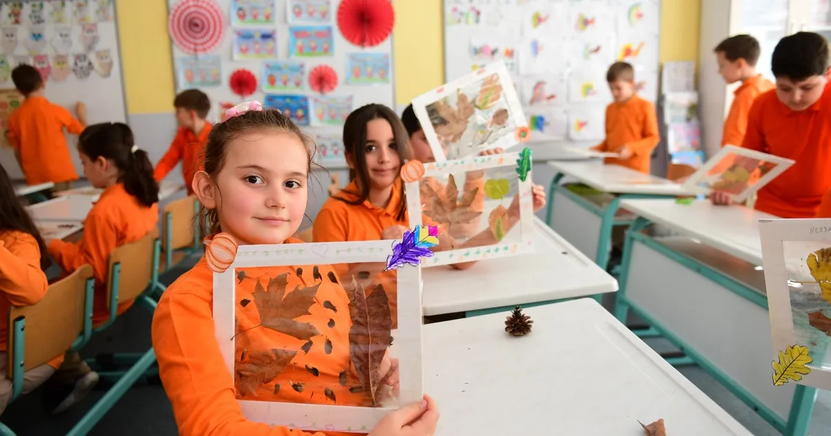 bursa osmangazili cocuklar sonbaharin renklerini sanata isledi xtjHtCdV.webp