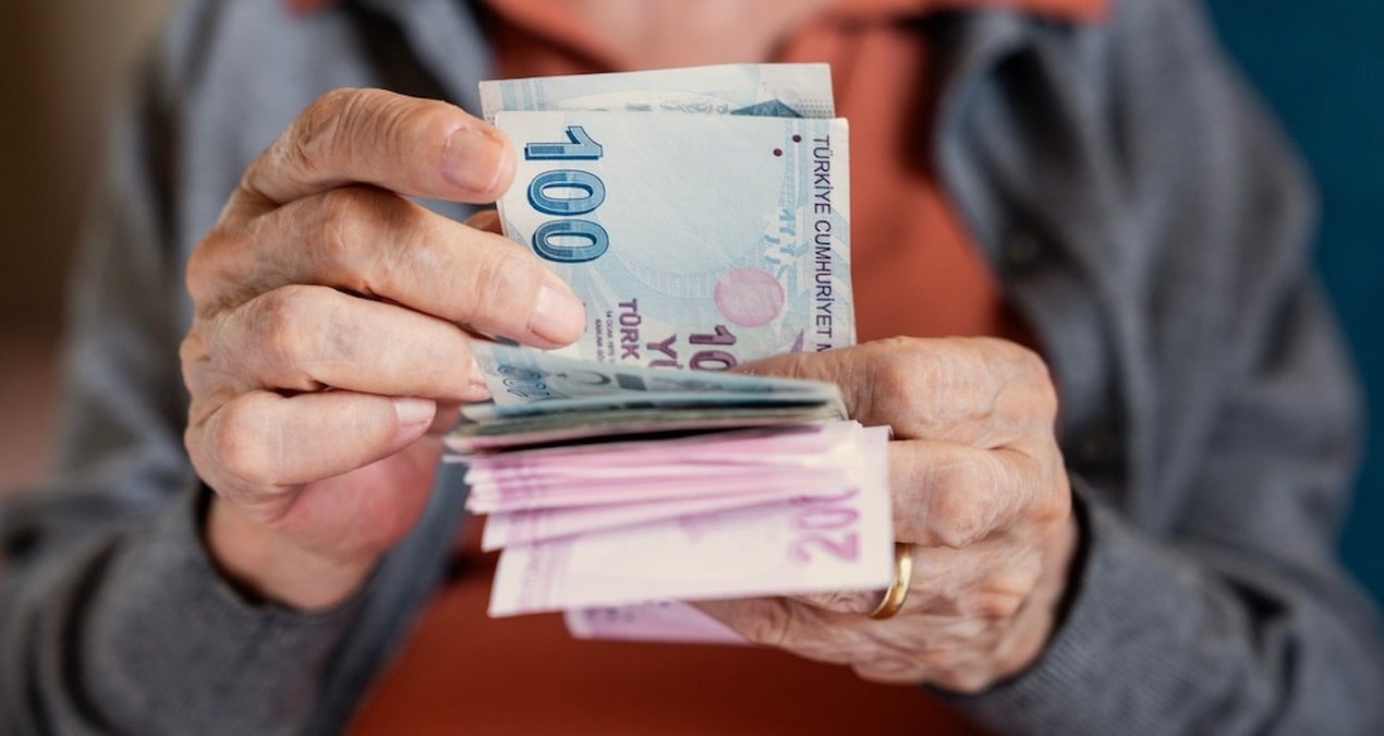 SGK’dan Emeklilere Önemli Uyarı: İkinci Dilekçe Olmadan Maaş Bağlanmıyor