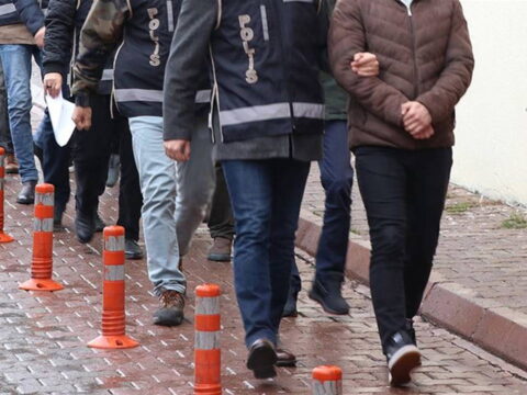 Fetoye 81 ilde dev operasyon 170i aktif kamu personeli olmak uzere 704 gozalti 269 dSx2lnGR